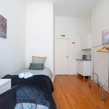 Host Wise - Sweet Bright Flats - City Center Porto Bagian luar foto