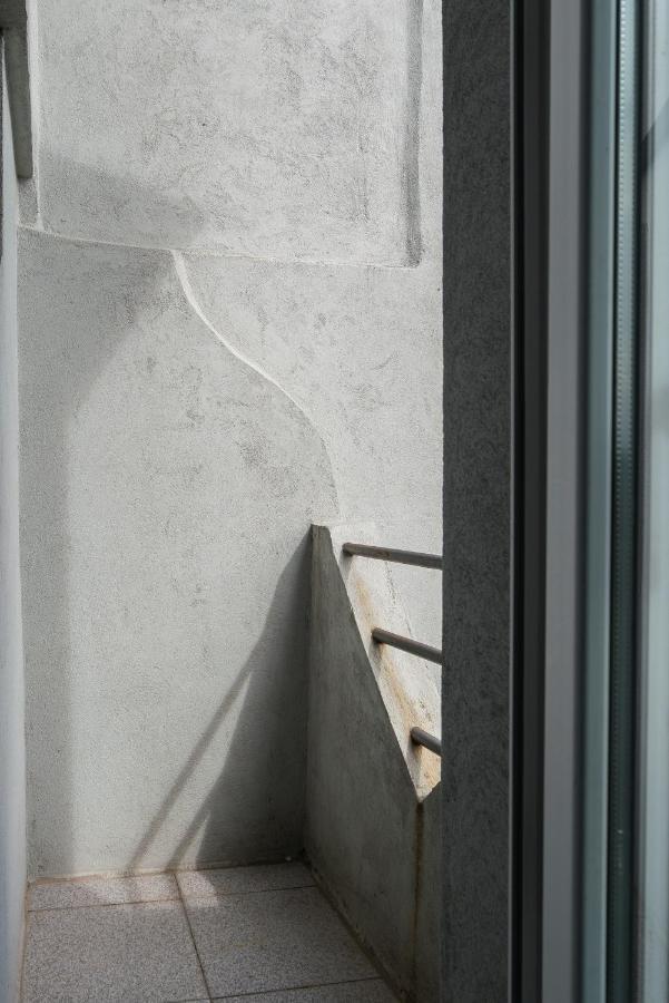 Host Wise - Sweet Bright Flats - City Center Porto Bagian luar foto