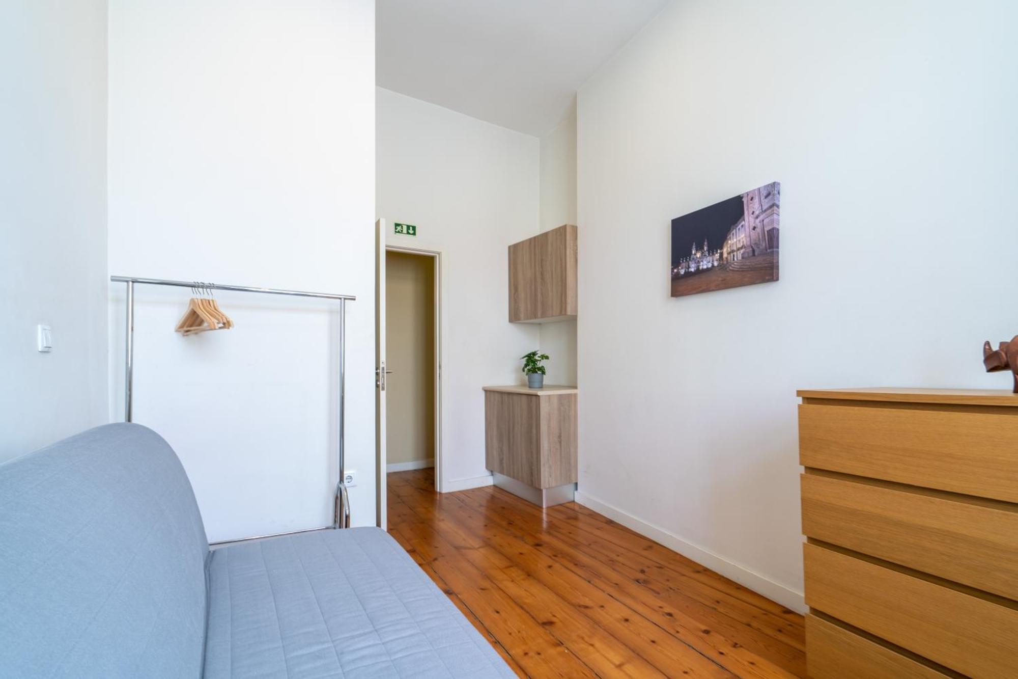 Host Wise - Sweet Bright Flats - City Center Porto Ruang foto