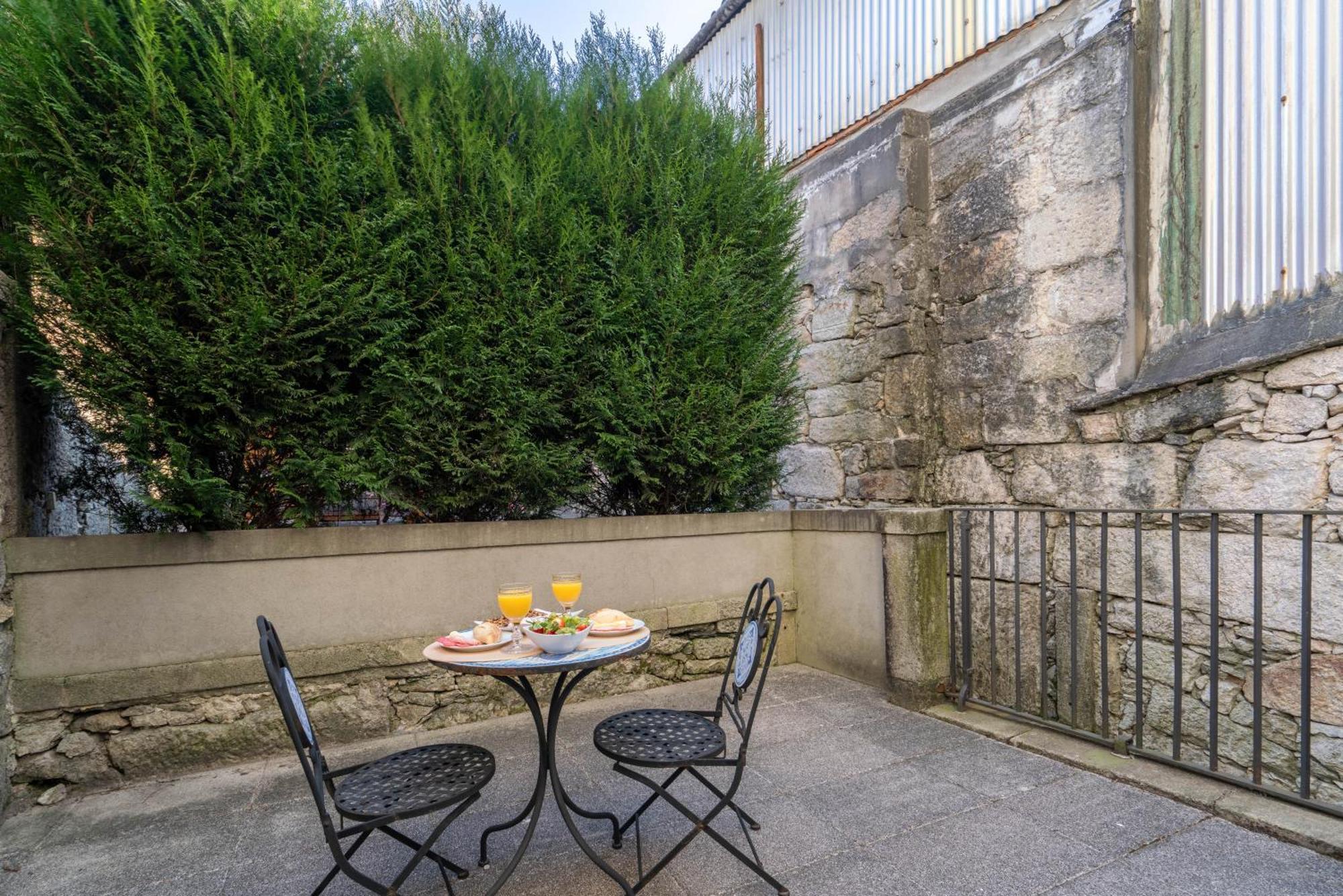 Host Wise - Sweet Bright Flats - City Center Porto Bagian luar foto